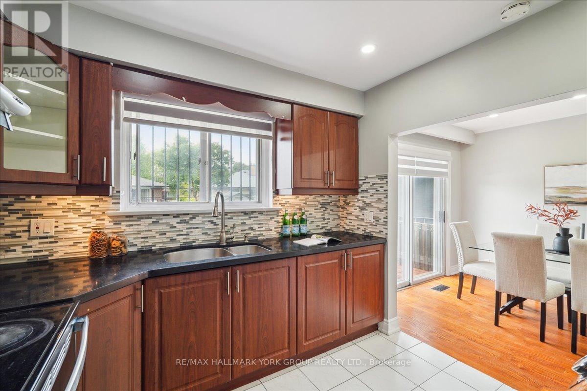 20 Abbeville Road, Toronto, Ontario  M1H 1Y3 - Photo 13 - E12439908
