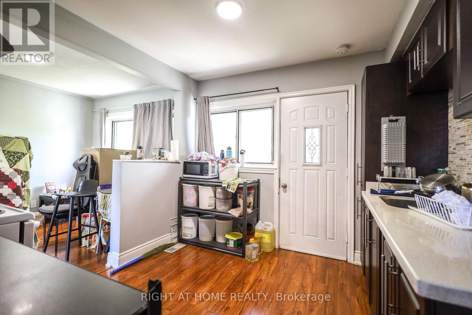 3261 Lawrence Avenue E, Toronto, Ontario  M1H 1A5 - Photo 10 - E12439910
