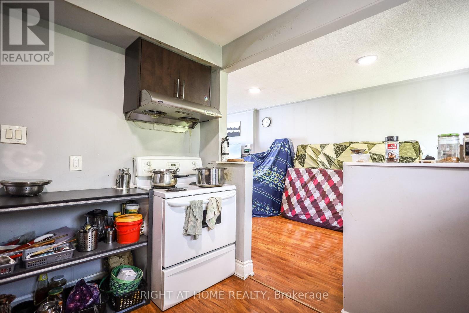 3261 Lawrence Avenue E, Toronto, Ontario  M1H 1A5 - Photo 11 - E12439910