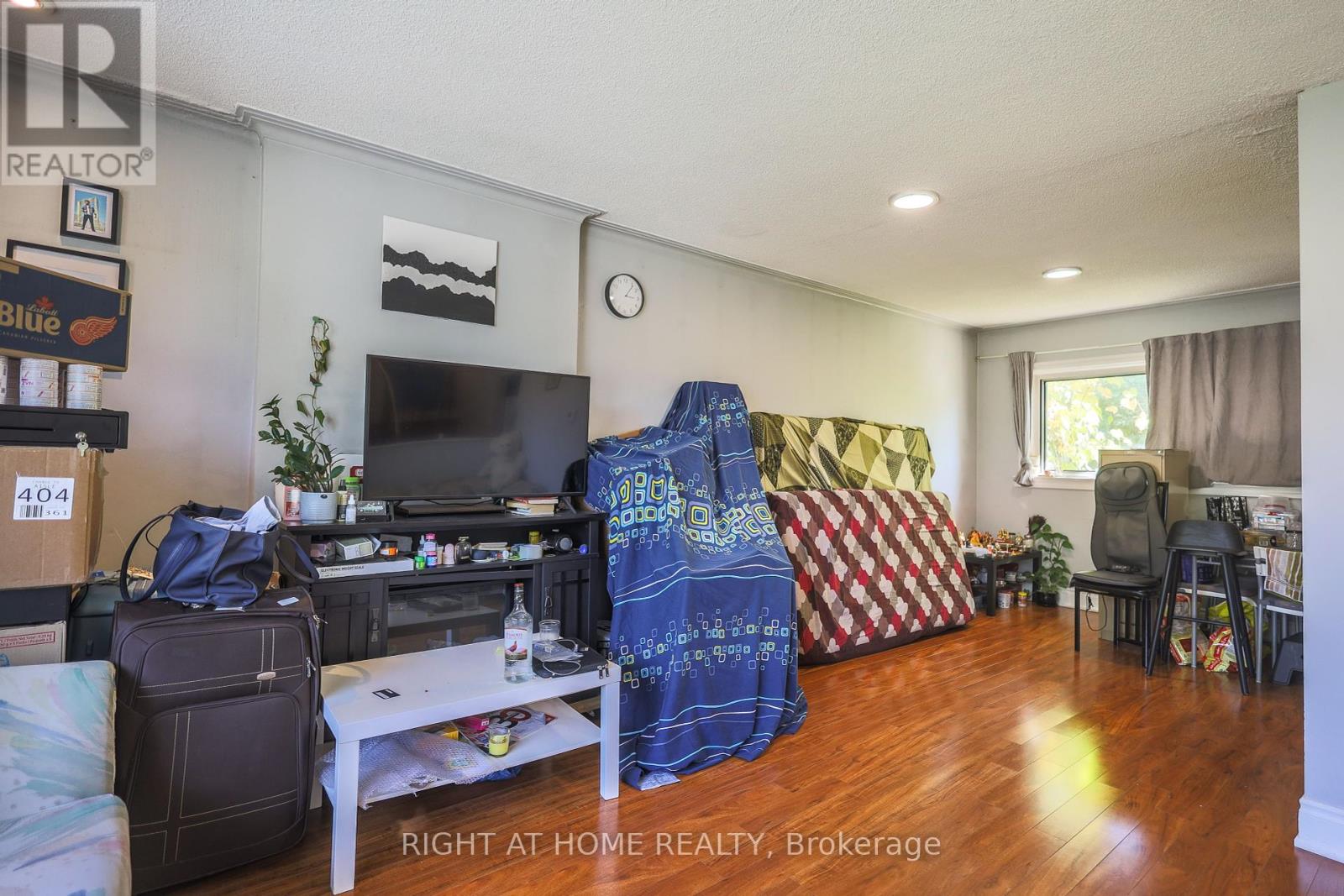 3261 Lawrence Avenue E, Toronto, Ontario  M1H 1A5 - Photo 6 - E12439910