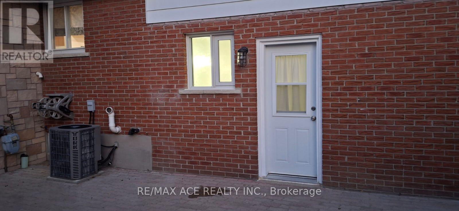 17 Janellan Terrace, Toronto, Ontario  M1E 3M8 - Photo 17 - E12439991