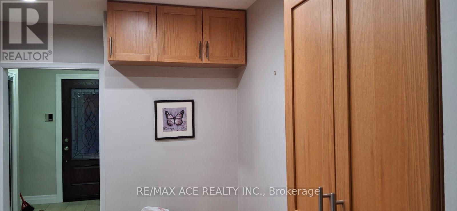 17 Janellan Terrace, Toronto, Ontario  M1E 3M8 - Photo 6 - E12439991