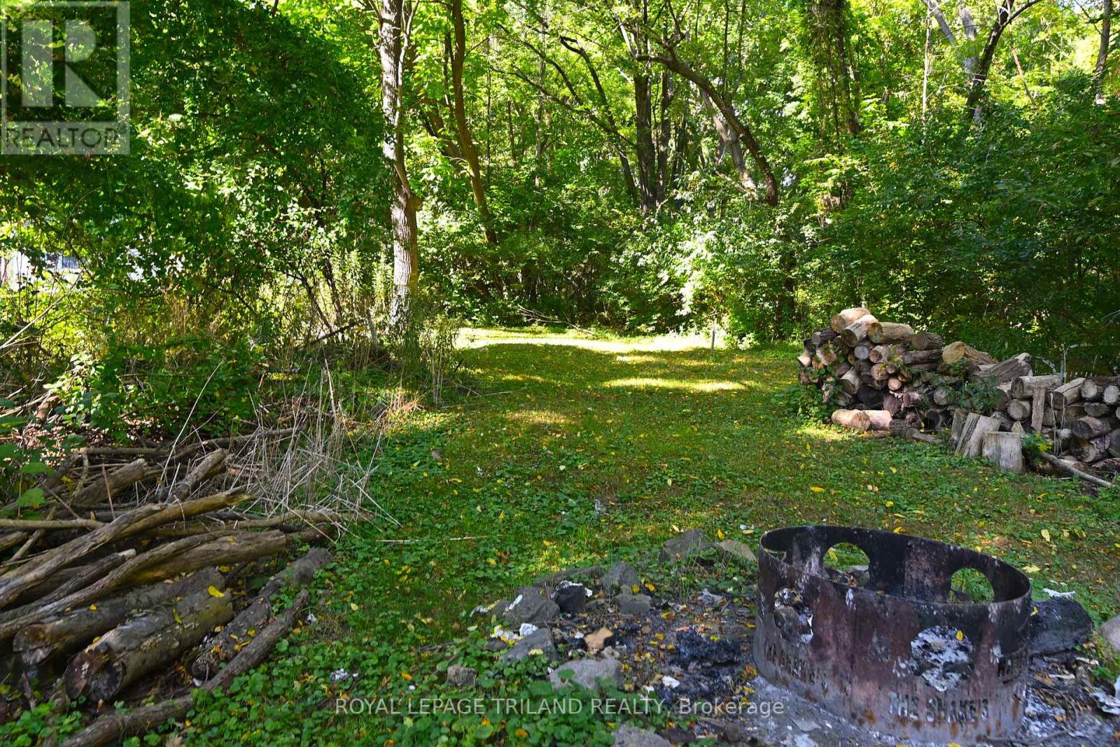 65 Cove Road, London South, Ontario  N6J 1H8 - Photo 19 - X12440028