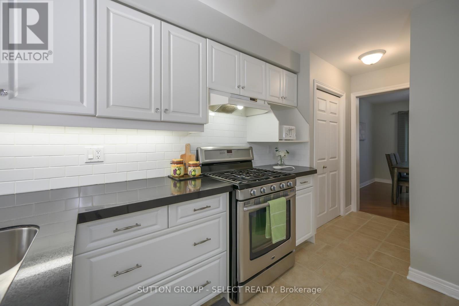 14 - 1478 Adelaide Street N, London North, Ontario  N6H 0A9 - Photo 6 - X12440085