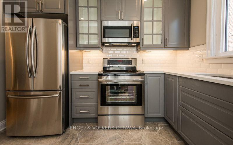 460 Holland Avenue, Ottawa, Ontario  K1Y 0Z5 - Photo 12 - X12440016