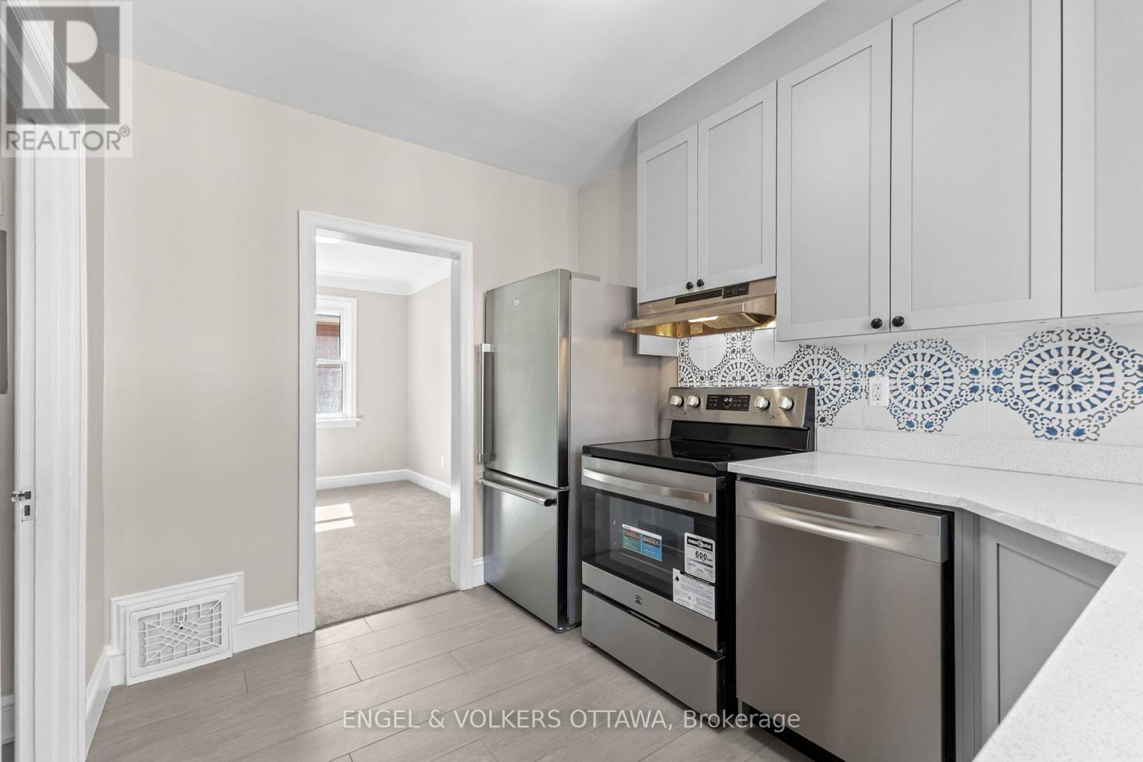 460 Holland Avenue, Ottawa, Ontario  K1Y 0Z5 - Photo 24 - X12440016