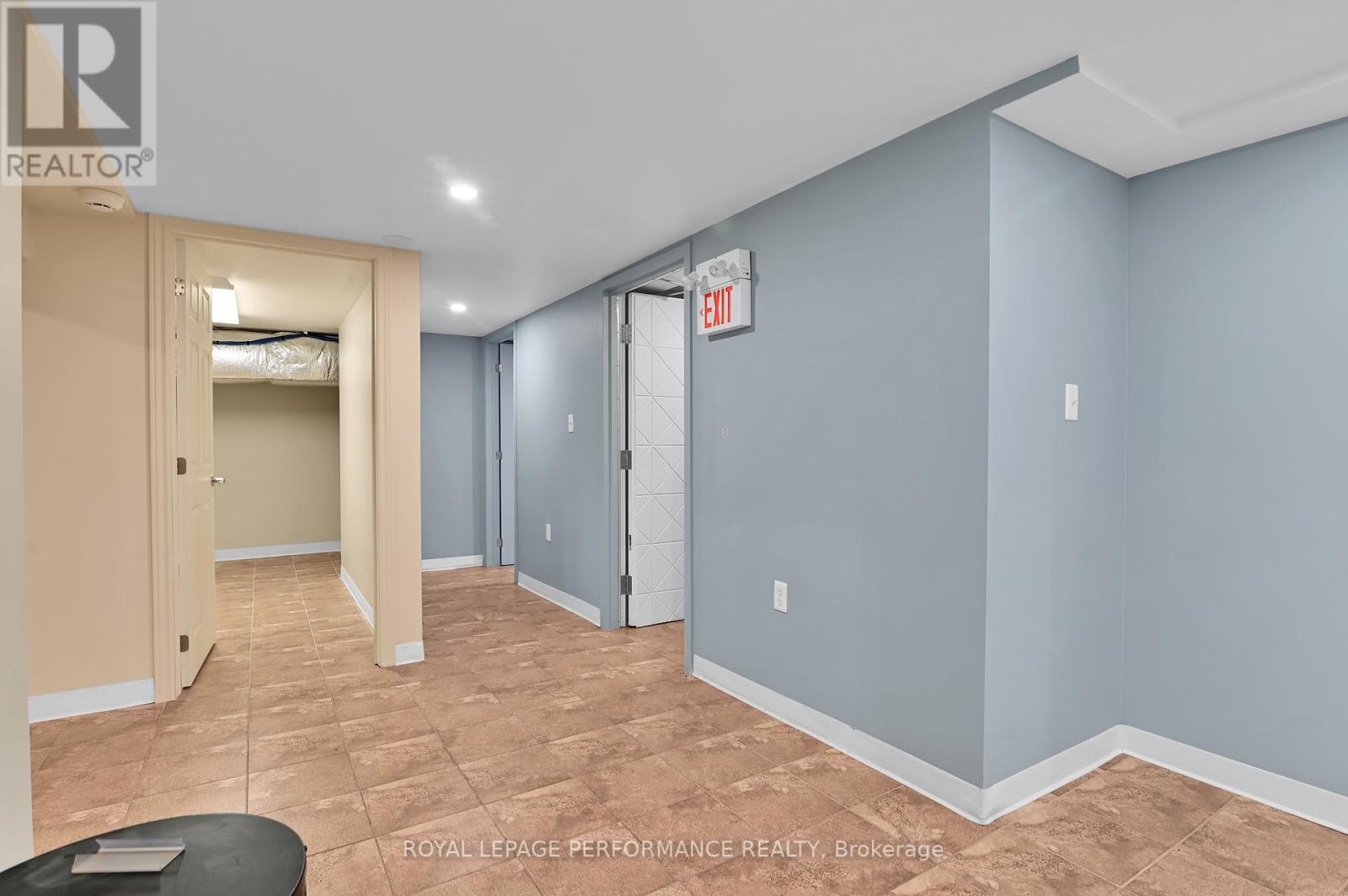 117 First Street E, Cornwall, Ontario  K6H 1K8 - Photo 33 - X12440056