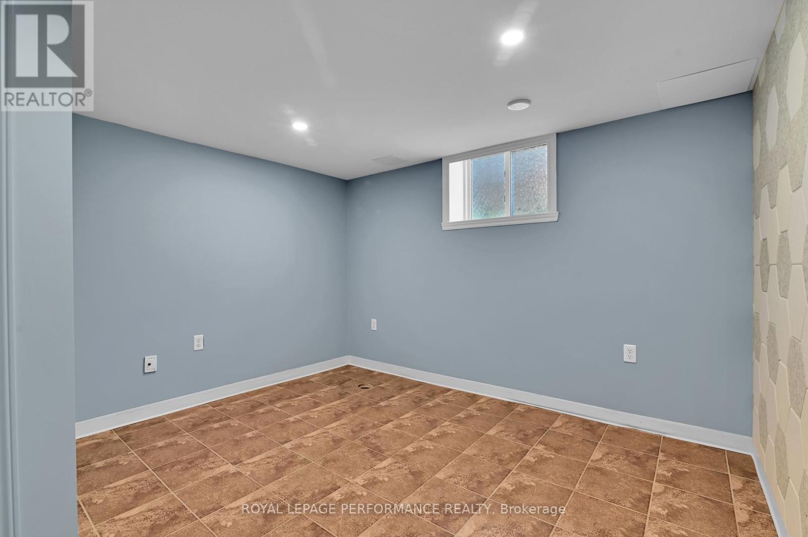 117 First Street E, Cornwall, Ontario  K6H 1K8 - Photo 39 - X12440056