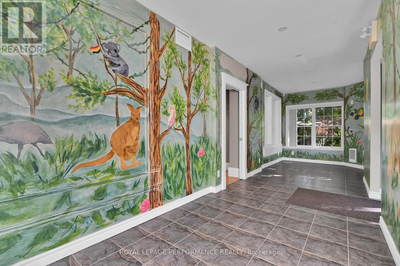 117 First Street E, Cornwall, Ontario  K6H 1K8 - Photo 4 - X12440056