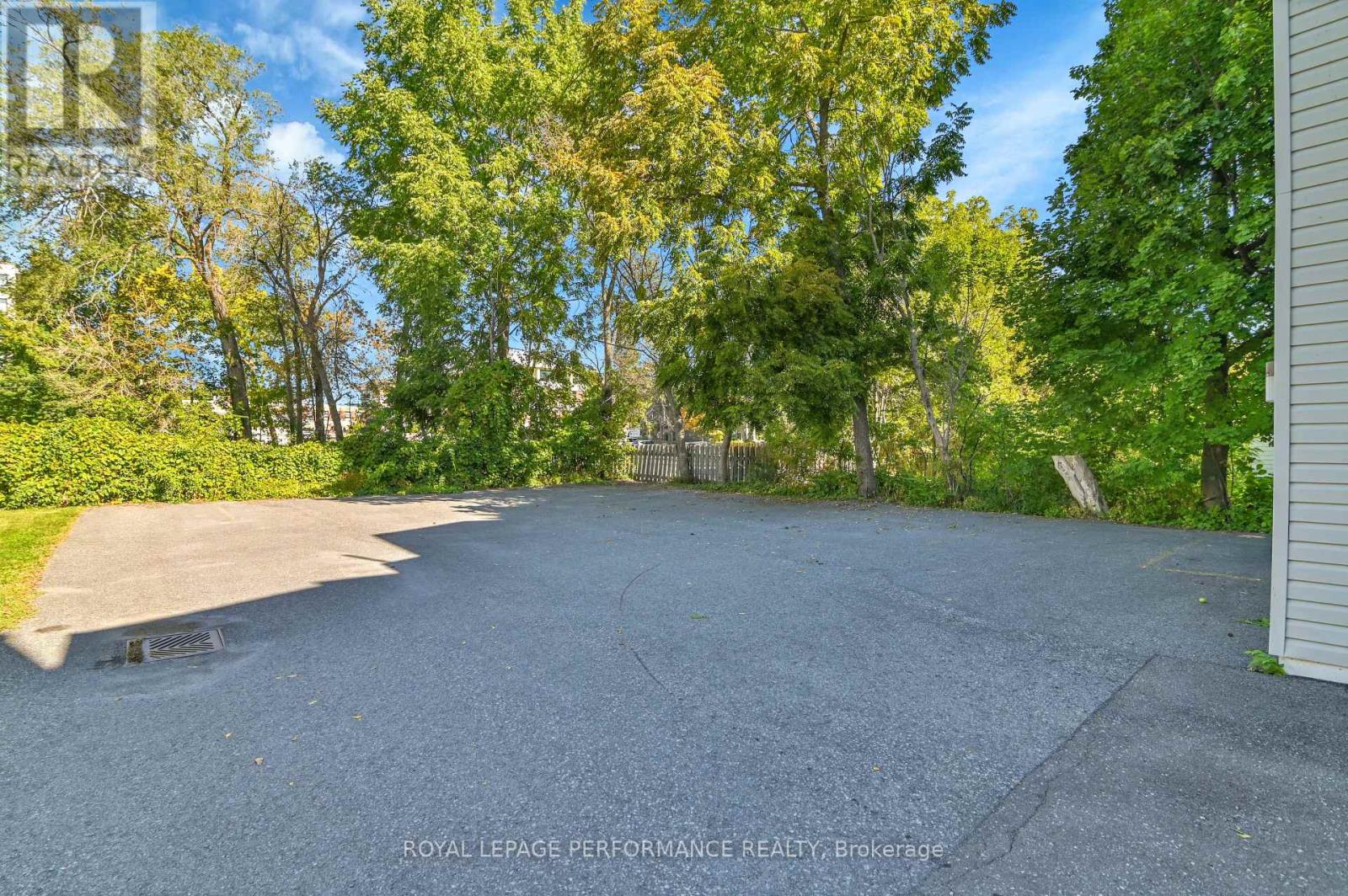 117 First Street E, Cornwall, Ontario  K6H 1K8 - Photo 42 - X12440056