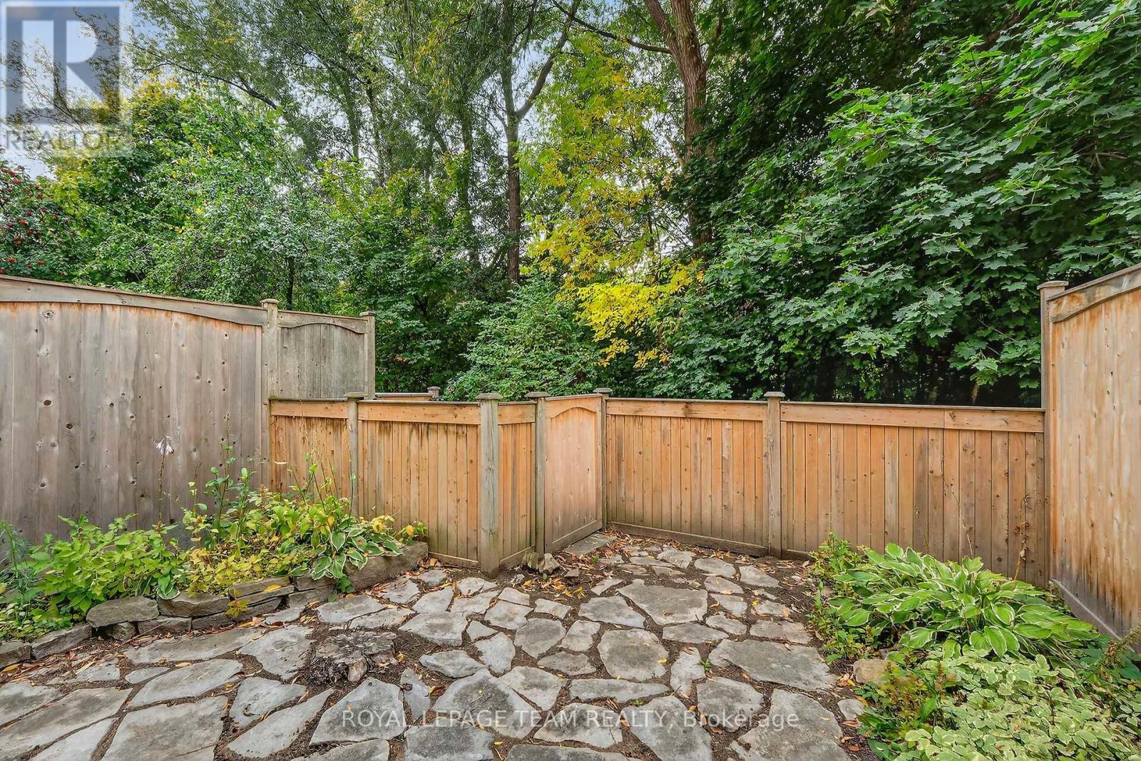 11 Peary Way, Ottawa, Ontario  K2L 1Z9 - Photo 38 - X12440093
