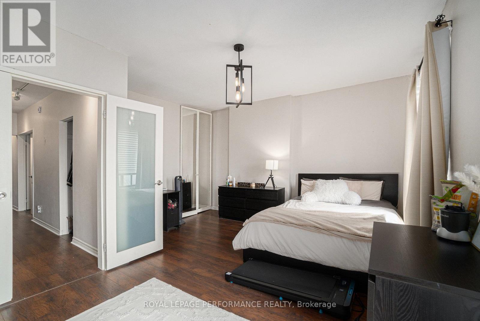 55 Argyle Avenue, Ottawa, Ontario  K2P 1B3 - Photo 17 - X12440107