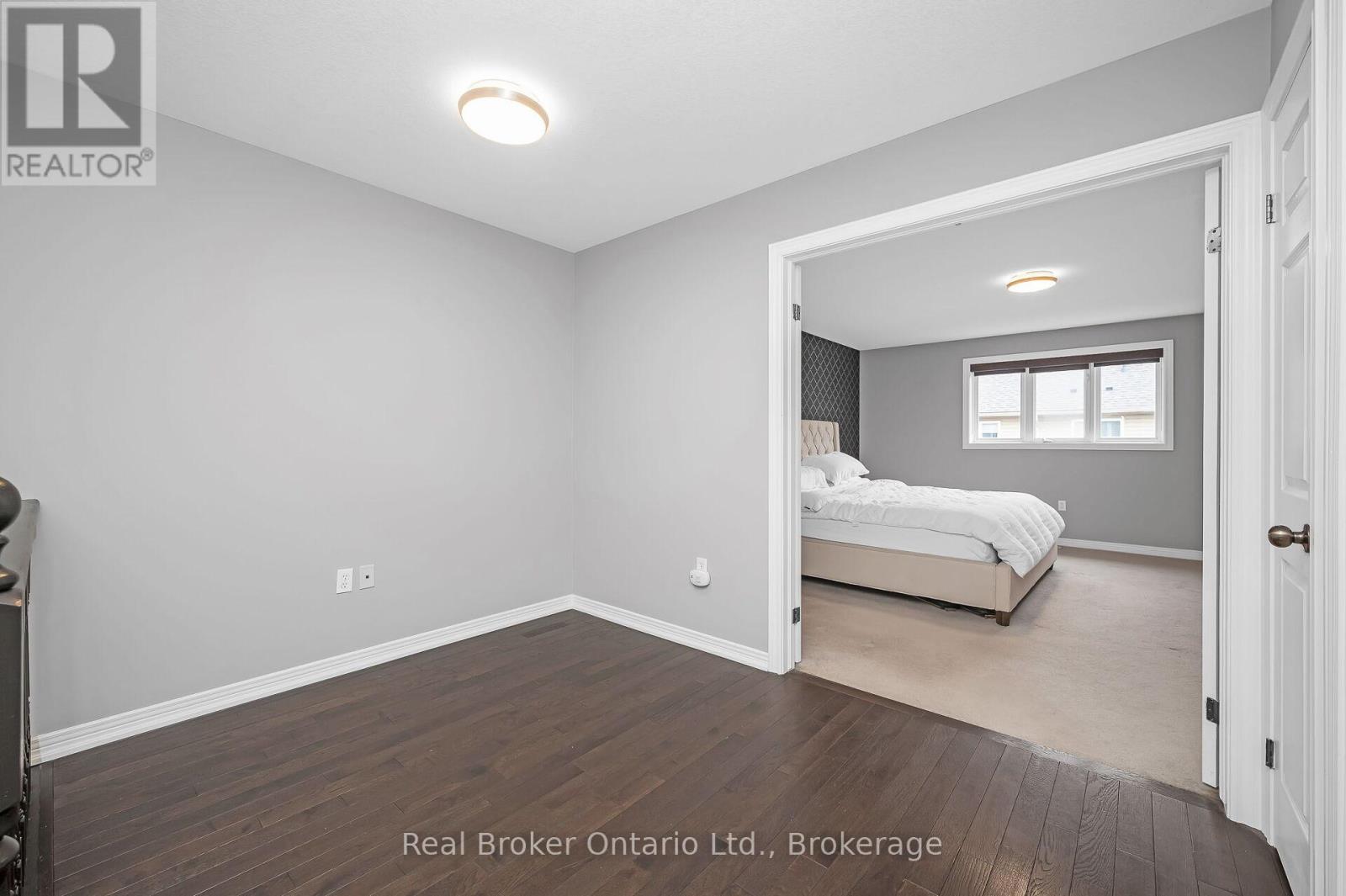 23 Bellflower Boulevard, Hamilton, Ontario  L0R 1P0 - Photo 13 - X12440031