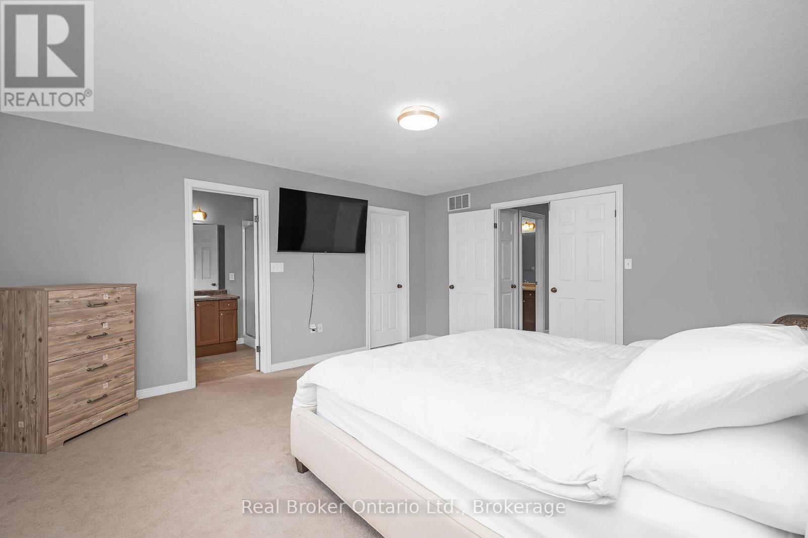 23 Bellflower Boulevard, Hamilton, Ontario  L0R 1P0 - Photo 16 - X12440031
