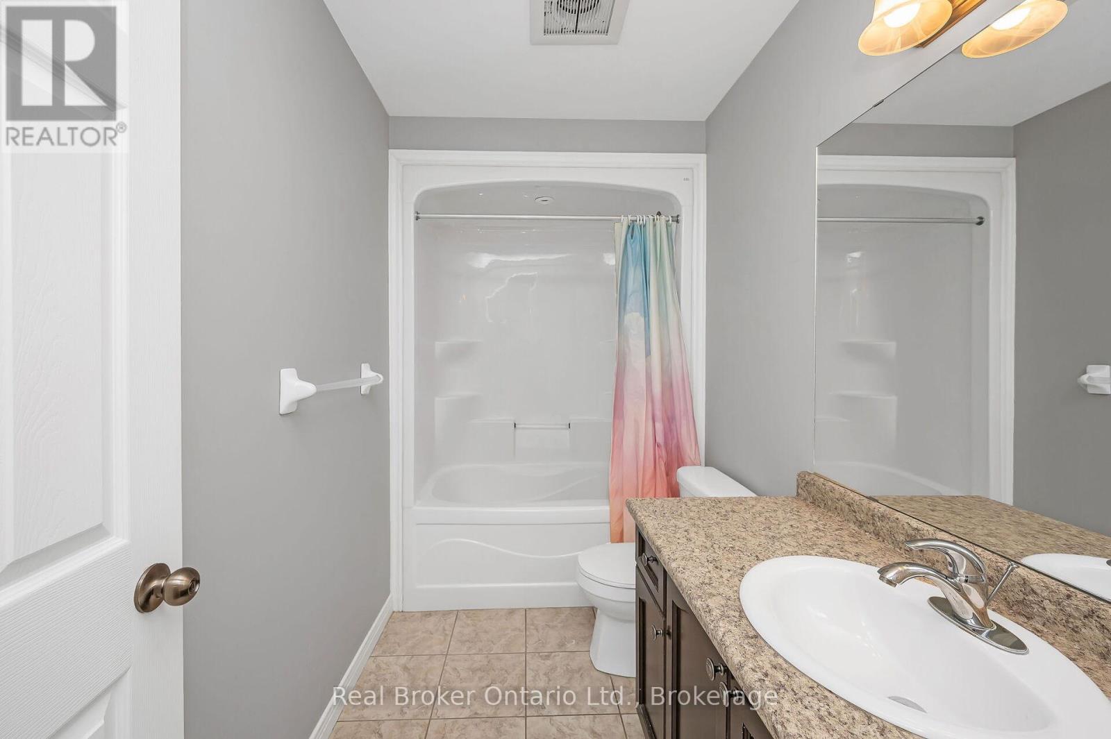 23 Bellflower Boulevard, Hamilton, Ontario  L0R 1P0 - Photo 21 - X12440031