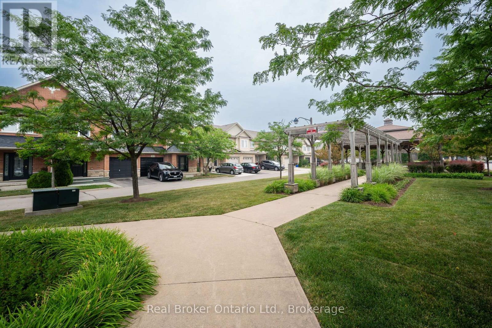 23 Bellflower Boulevard, Hamilton, Ontario  L0R 1P0 - Photo 32 - X12440031