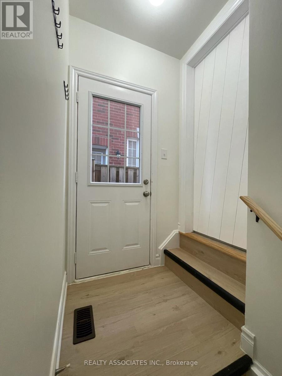 (Basement) - 35 Vettese Court, Markham, Ontario  L6B 0V6 - Photo 10 - N12439774