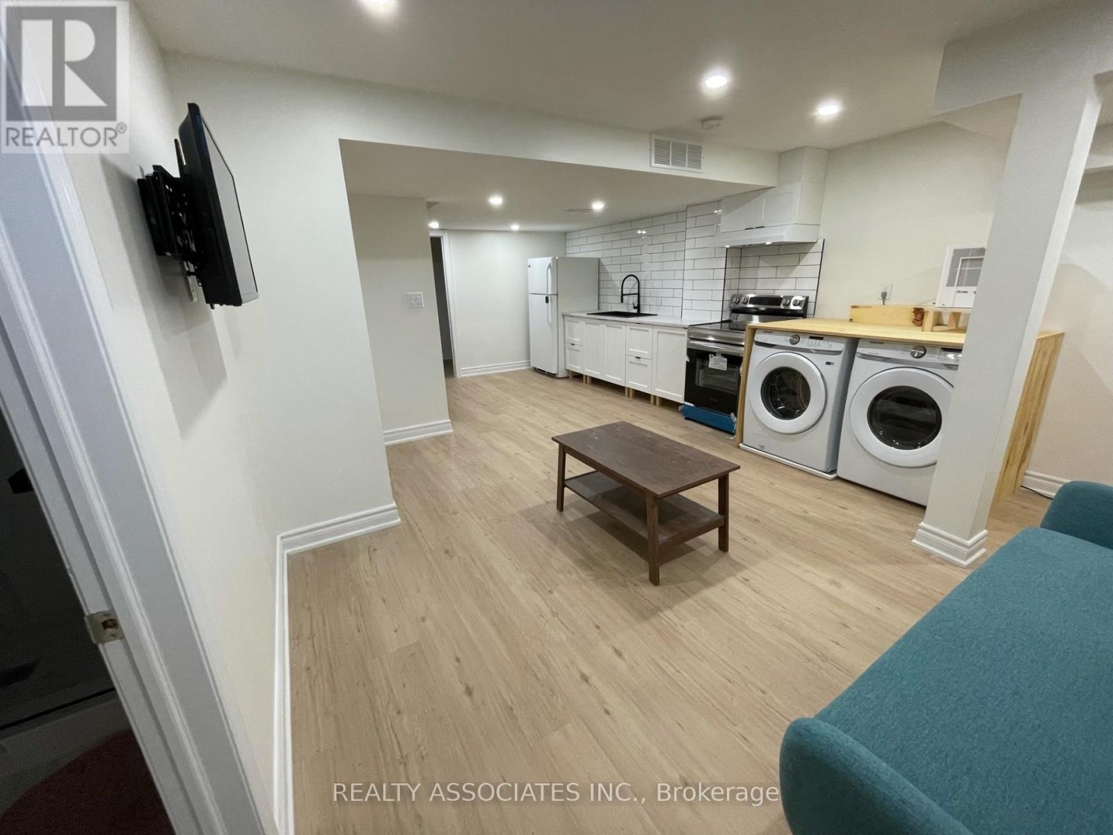 (Basement) - 35 Vettese Court, Markham, Ontario  L6B 0V6 - Photo 4 - N12439774