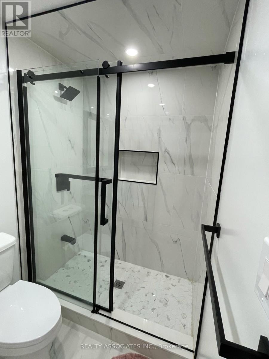 (Basement) - 35 Vettese Court, Markham, Ontario  L6B 0V6 - Photo 6 - N12439774