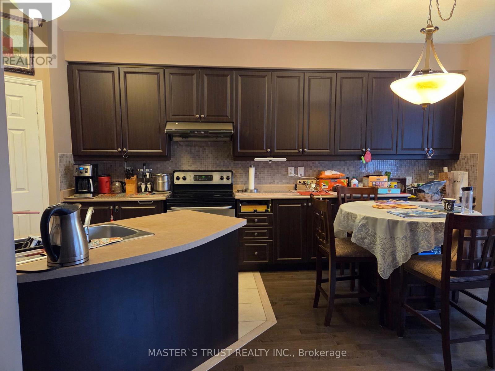 45 Sharon Lee Drive, Markham, Ontario  L6C 2K2 - Photo 3 - N12439812
