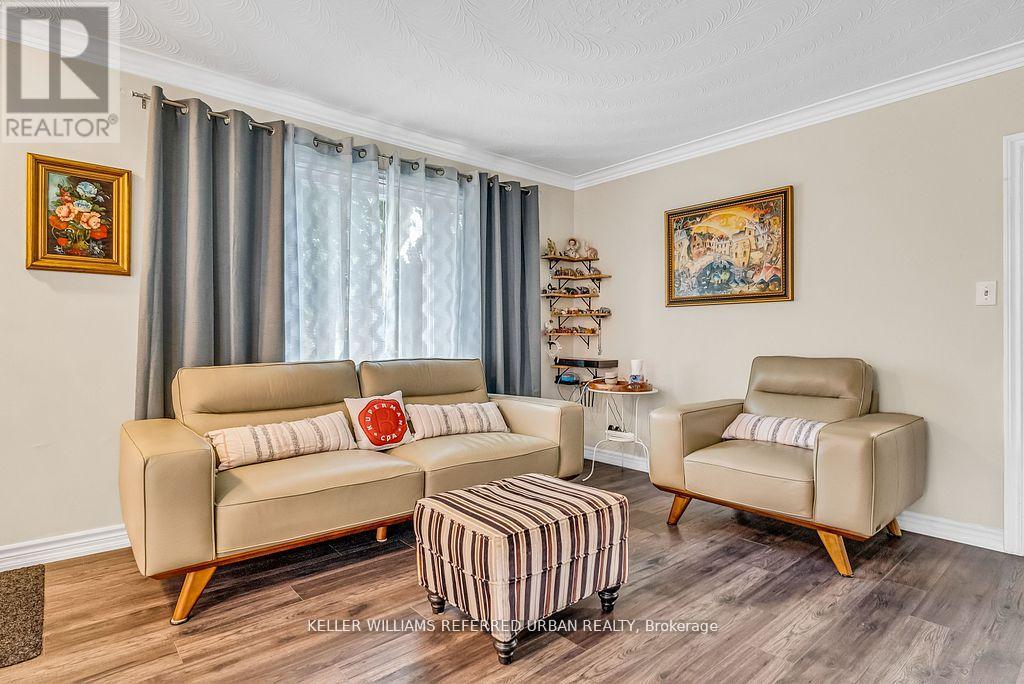 86 Morgan Avenue, Markham, Ontario  L3T 1R4 - Photo 11 - N12439845