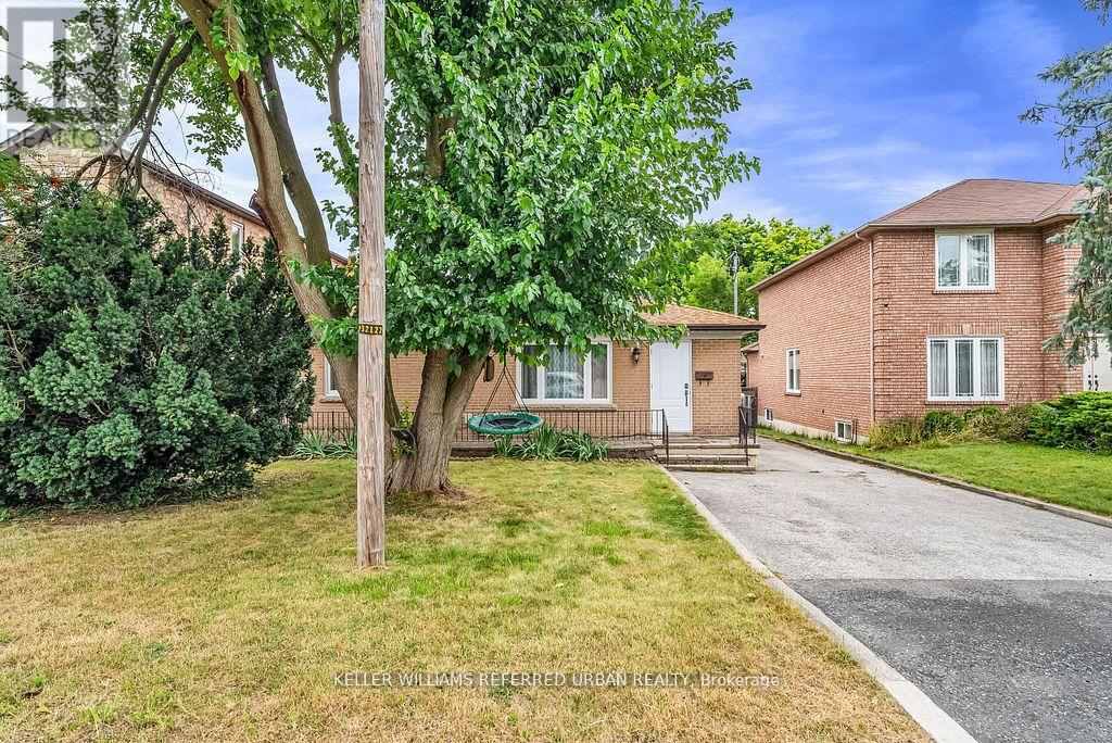 86 Morgan Avenue, Markham, Ontario  L3T 1R4 - Photo 3 - N12439845