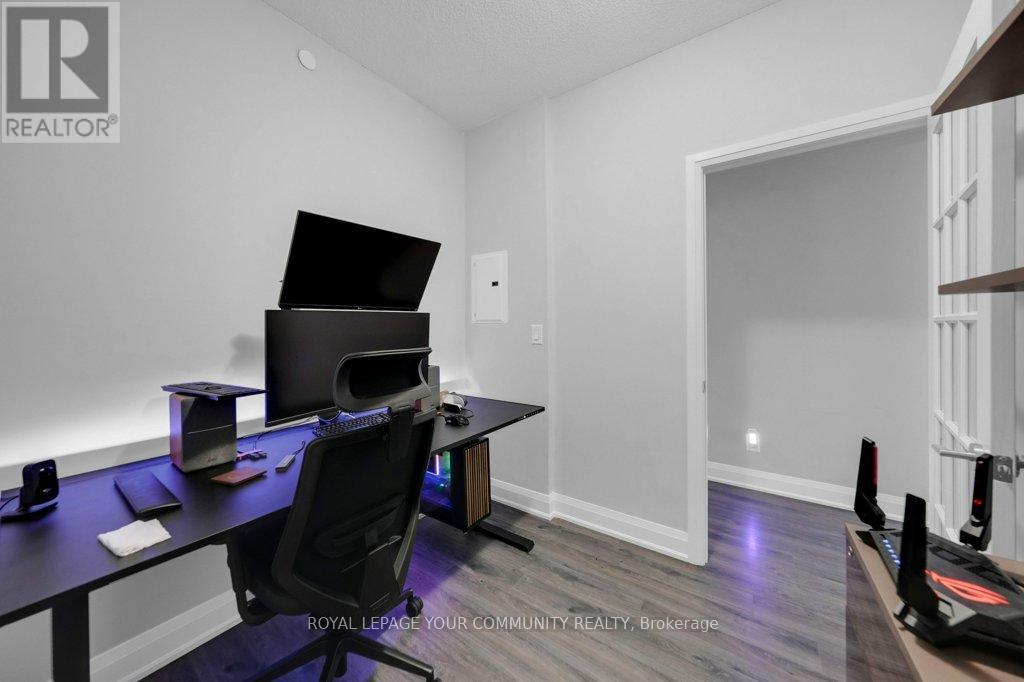 202 - 1 Uptown Drive, Markham, Ontario  L3R 5C1 - Photo 11 - N12439869