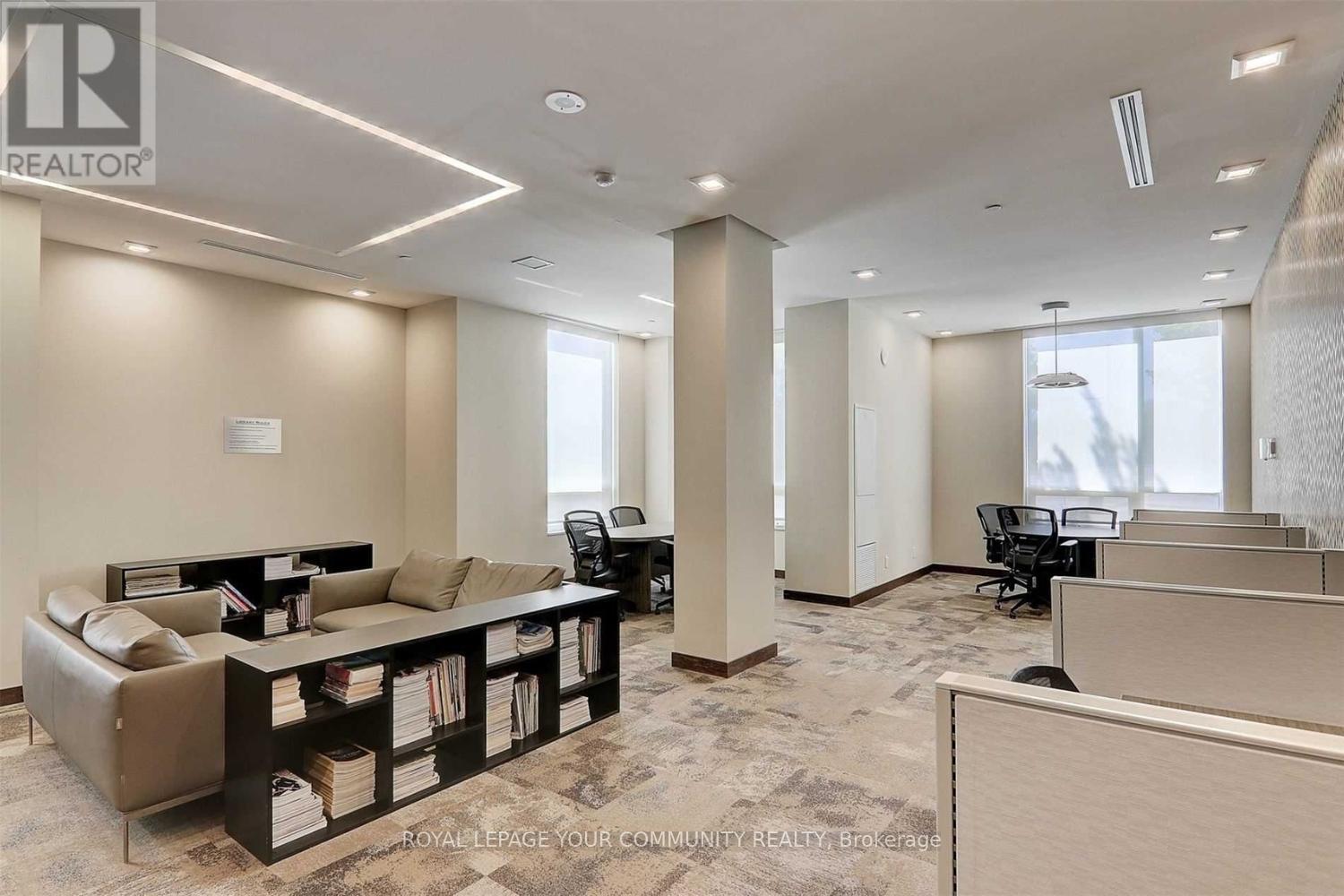 202 - 1 Uptown Drive, Markham, Ontario  L3R 5C1 - Photo 37 - N12439869