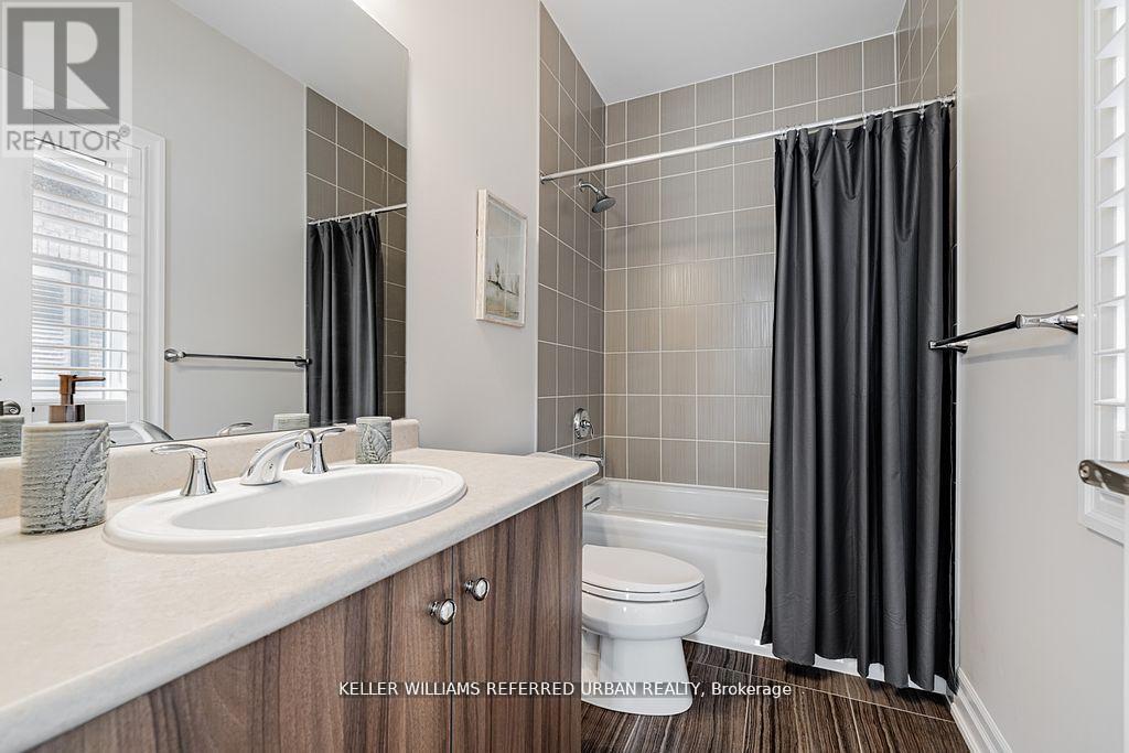 113 Burns Boulevard, King, Ontario  L7B 0M5 - Photo 23 - N12439878