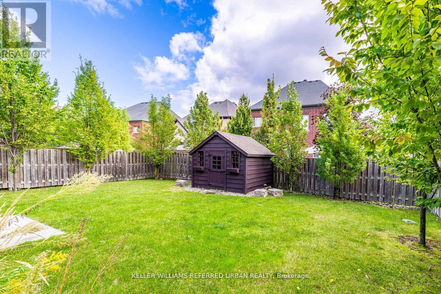 113 Burns Boulevard, King, Ontario  L7B 0M5 - Photo 31 - N12439878