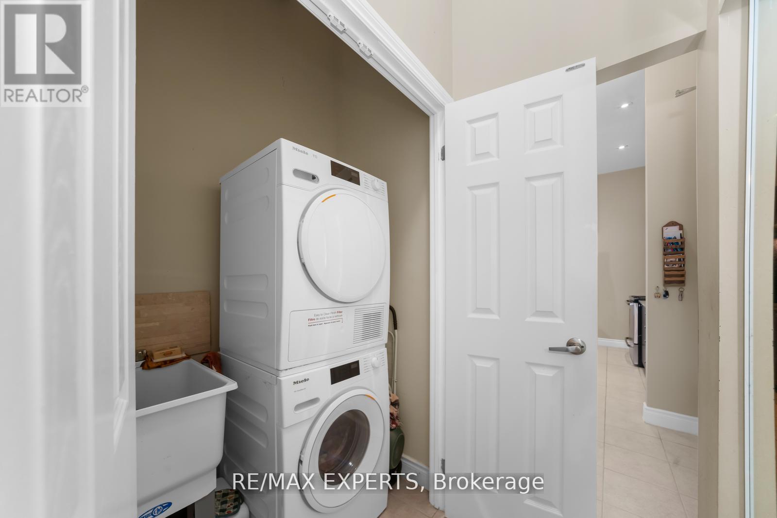 105 - 10211 Keele Street, Vaughan, Ontario  L6A 4R7 - Photo 27 - N12439945