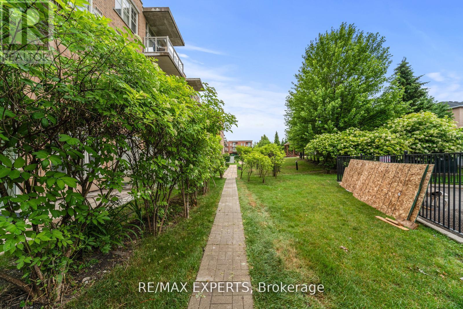 105 - 10211 Keele Street, Vaughan, Ontario  L6A 4R7 - Photo 34 - N12439945