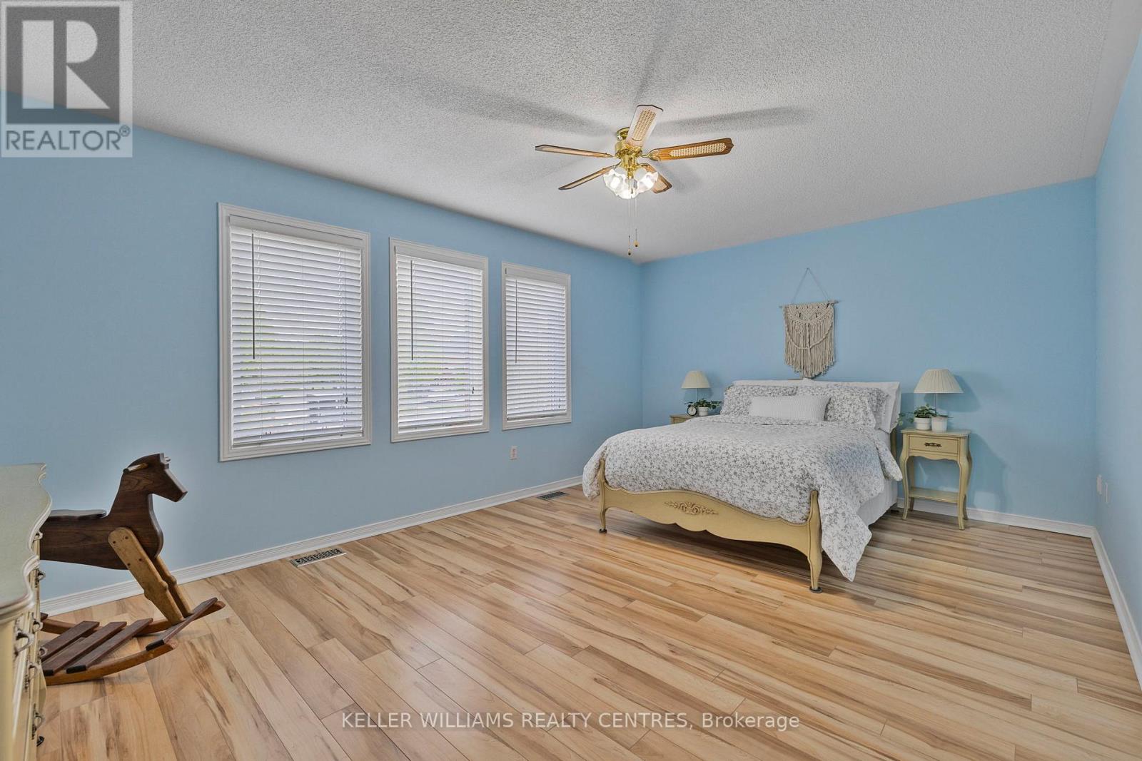 41 Bonny Meadows Drive, Aurora, Ontario  L4G 6M9 - Photo 26 - N12439948