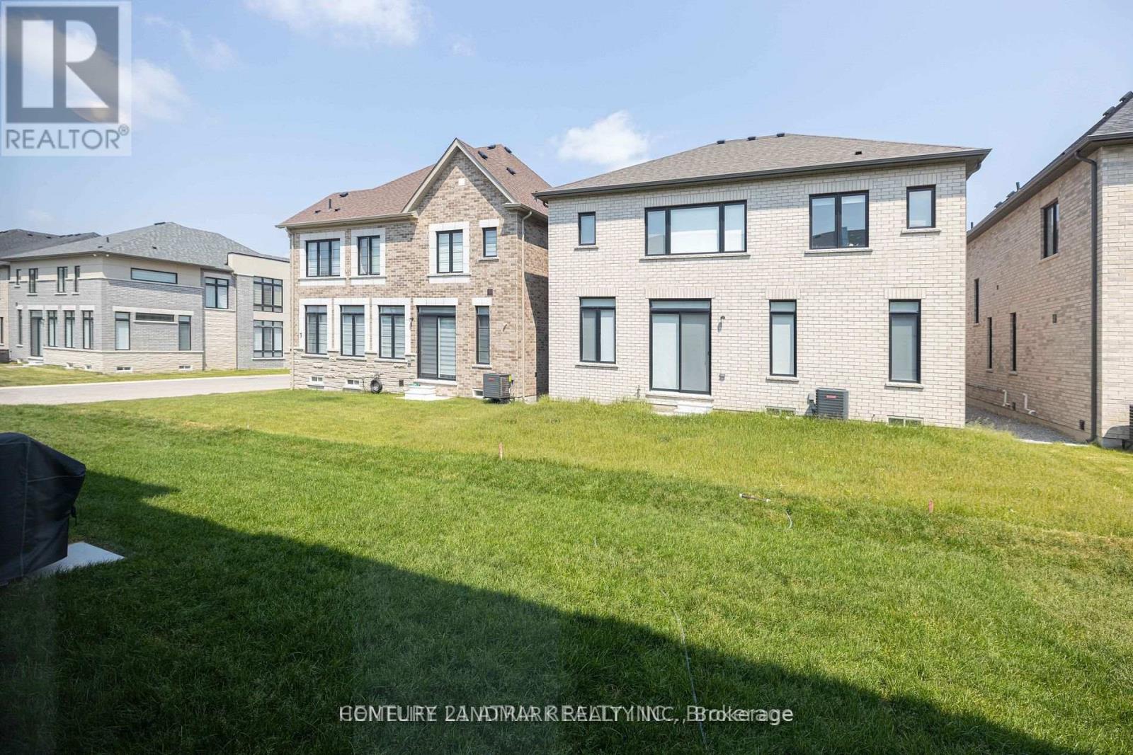 12 Fish Drive, Aurora, Ontario  L4G 4A6 - Photo 15 - N12439997