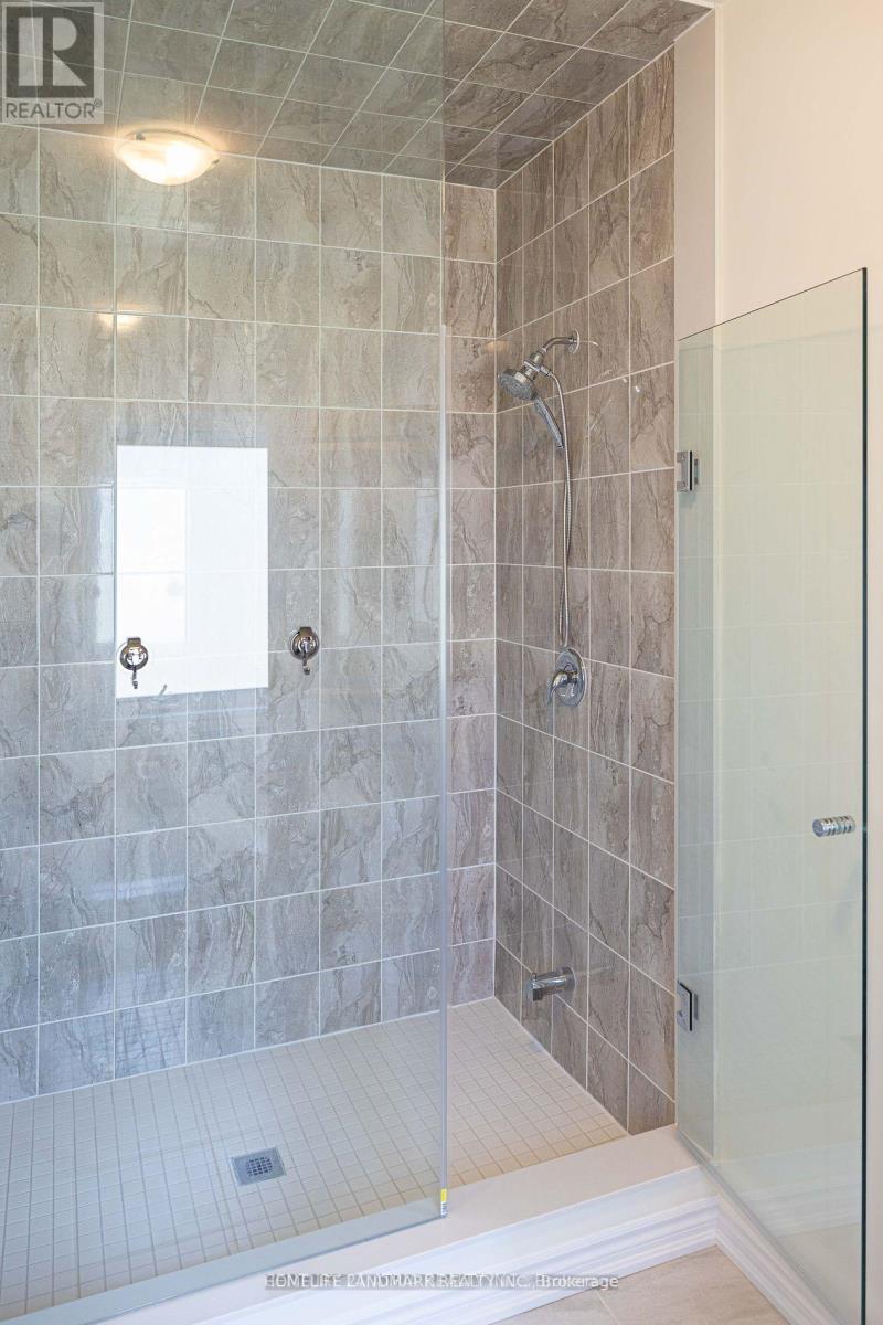 12 Fish Drive, Aurora, Ontario  L4G 4A6 - Photo 6 - N12439997