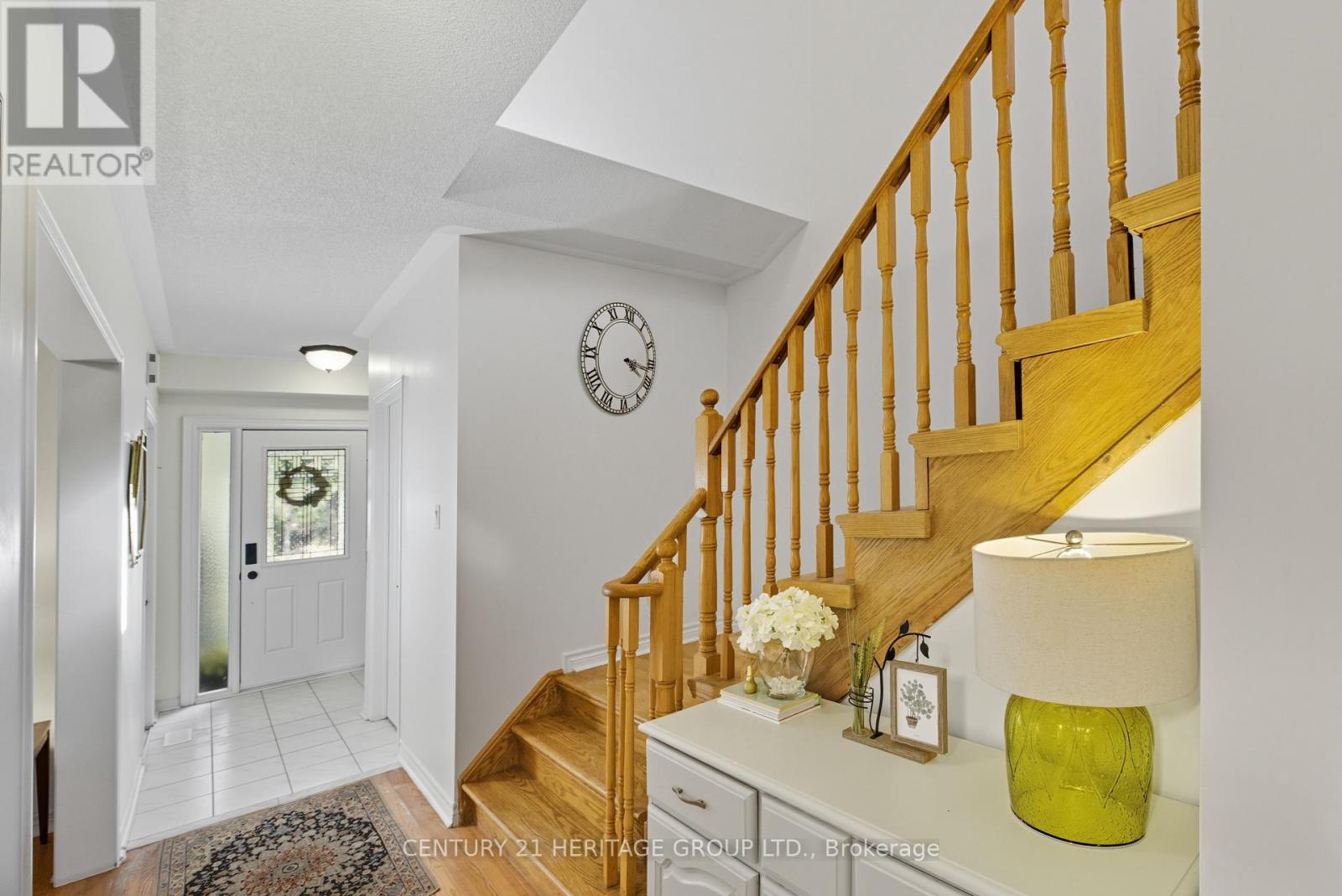 398 Carruthers Avenue, Newmarket, Ontario  L3X 2C1 - Photo 12 - N12439999