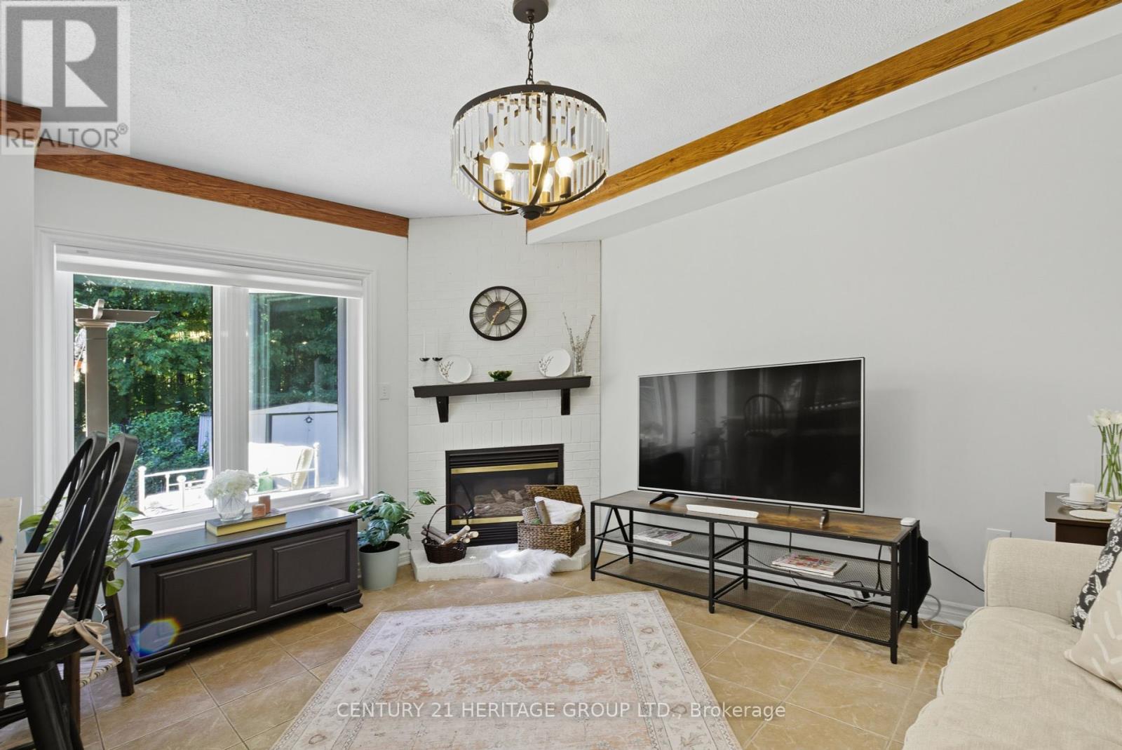 398 Carruthers Avenue, Newmarket, Ontario  L3X 2C1 - Photo 16 - N12439999