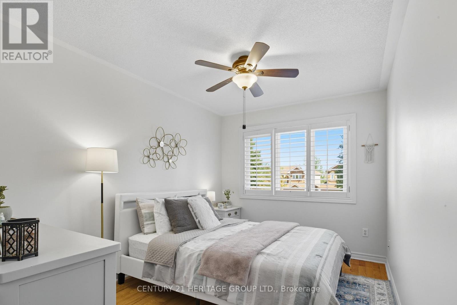 398 Carruthers Avenue, Newmarket, Ontario  L3X 2C1 - Photo 24 - N12439999