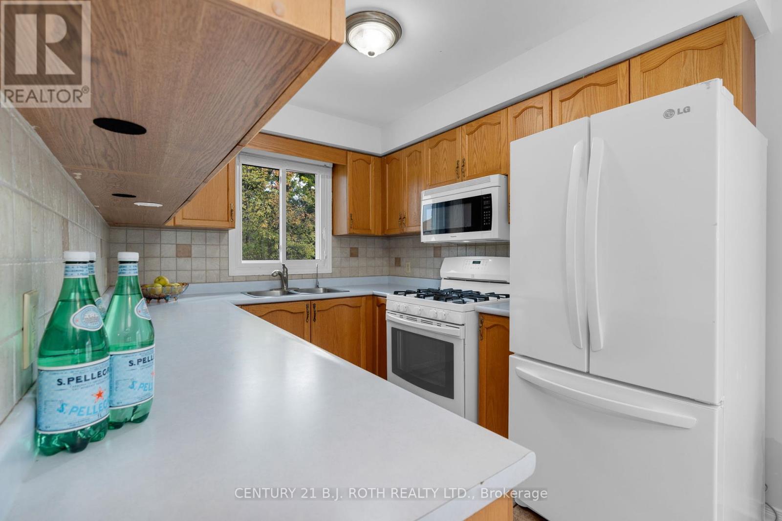23 Grasett Crescent, Barrie, Ontario  L4N 6Z8 - Photo 13 - S12439784