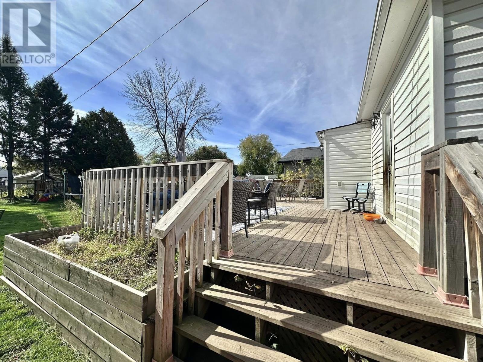 230 Amelia St E, Thunder Bay, Ontario  P7E 3Z7 - Photo 34 - TB253123