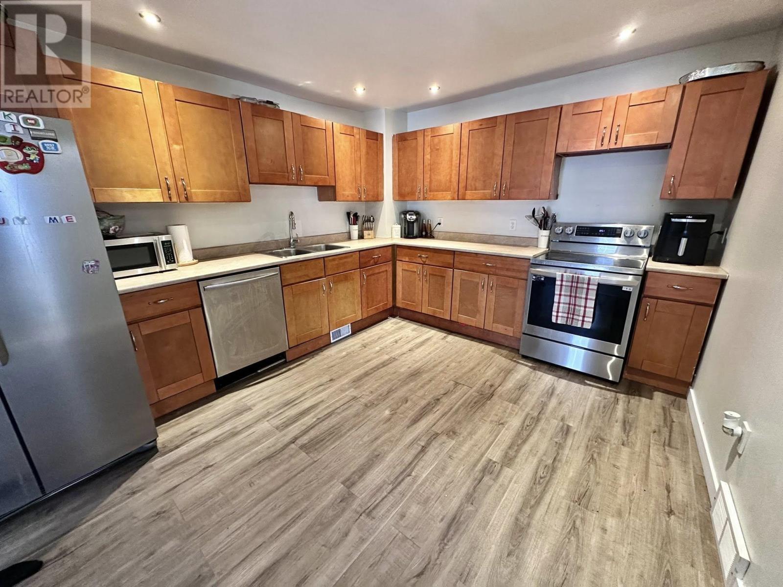 230 Amelia St E, Thunder Bay, Ontario  P7E 3Z7 - Photo 9 - TB253123