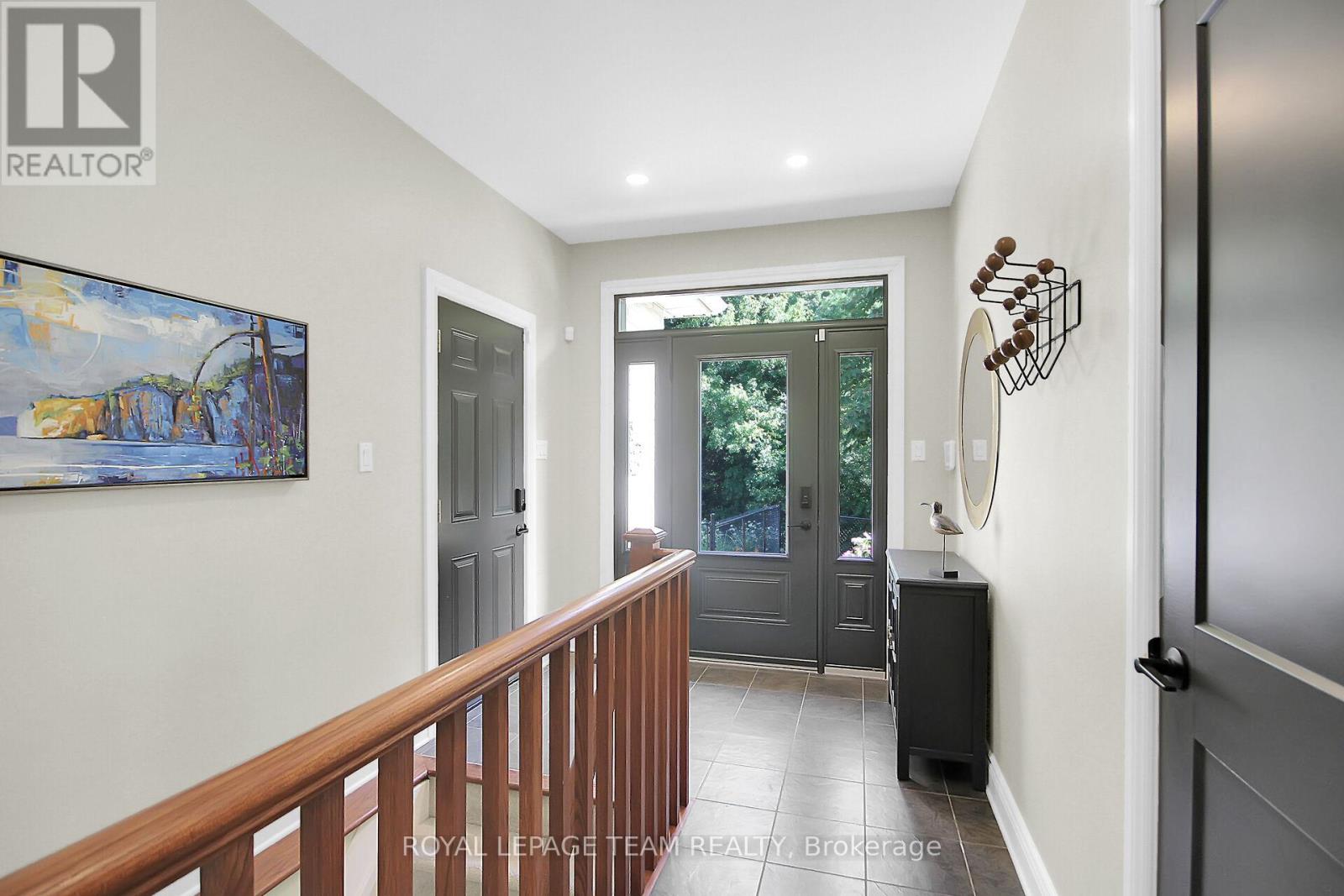 6196 Elkwood Drive, Ottawa, Ontario  K4P 1M9 - Photo 34 - X12343160