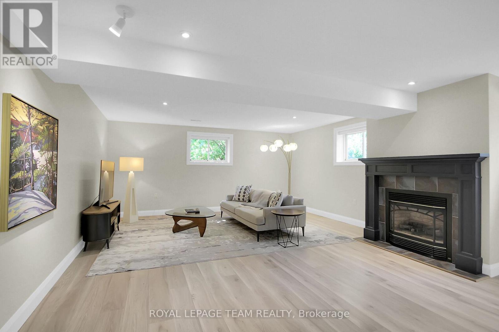 6196 Elkwood Drive, Ottawa, Ontario  K4P 1M9 - Photo 40 - X12343160