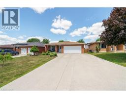 25 COUNTRY CLUB Road, Cayuga, Ontario