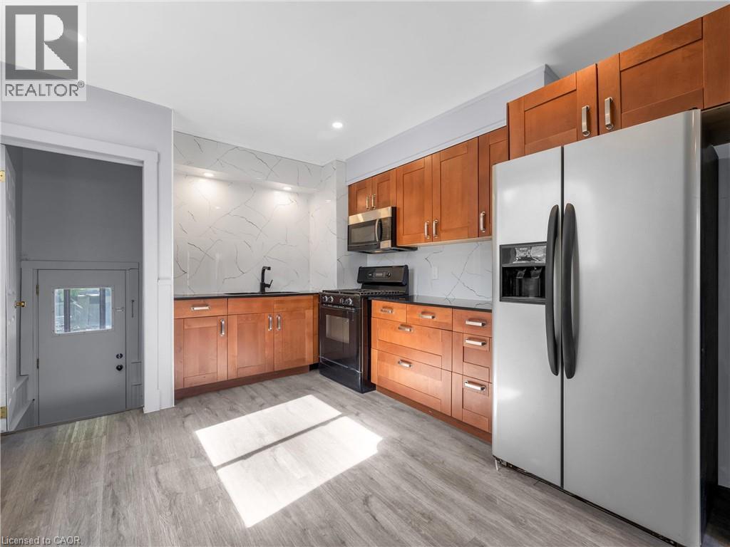 753 Burgess Avenue, Hamilton, Ontario  L8H 6J5 - Photo 10 - 40774023