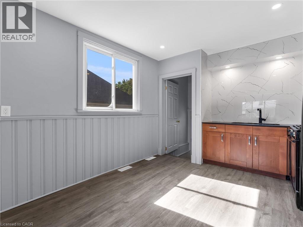 753 Burgess Avenue, Hamilton, Ontario  L8H 6J5 - Photo 11 - 40774023