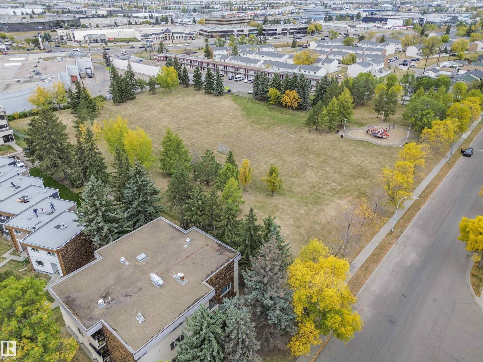16530 104 Av Nw, Edmonton, Alberta  T5P 0S7 - Photo 39 - E4460395