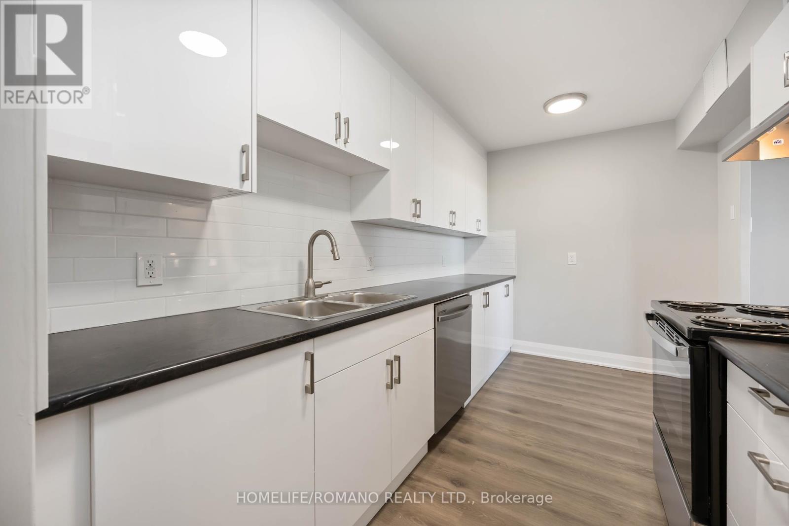501 - 2835 Islington Avenue, Toronto, Ontario  M9L 2K2 - Photo 14 - W12439773