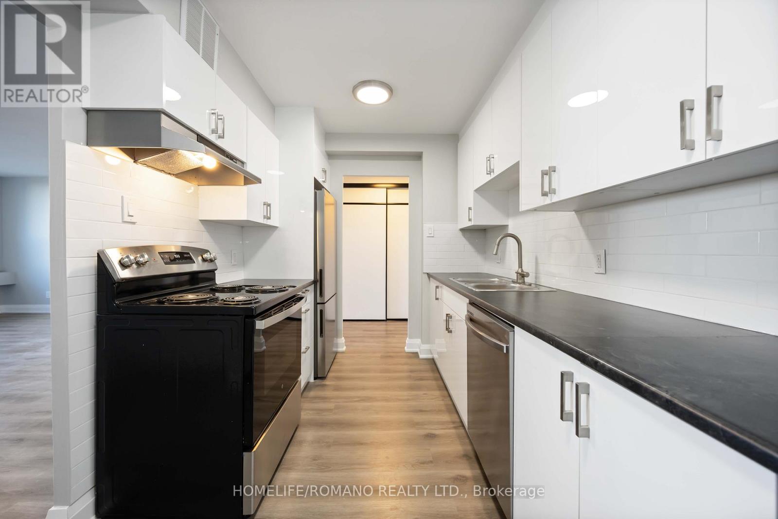 501 - 2835 Islington Avenue, Toronto, Ontario  M9L 2K2 - Photo 16 - W12439773