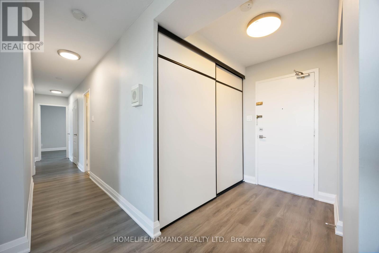 501 - 2835 Islington Avenue, Toronto, Ontario  M9L 2K2 - Photo 20 - W12439773